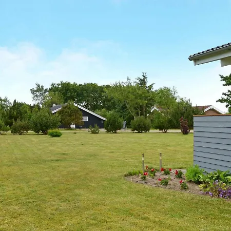 Three-bedroom Holiday In 97 Сasa de vacaciones *