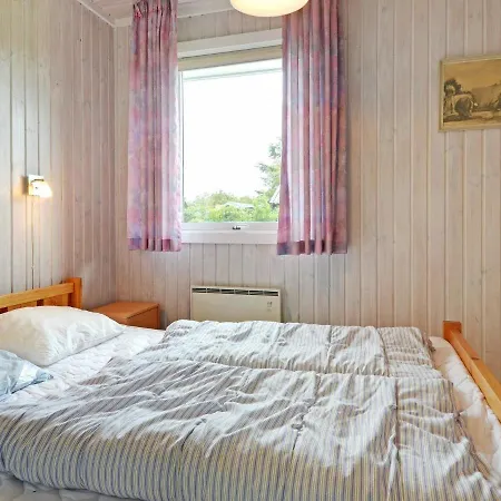 Three-bedroom Holiday In 97 Сasa de vacaciones Hemmet